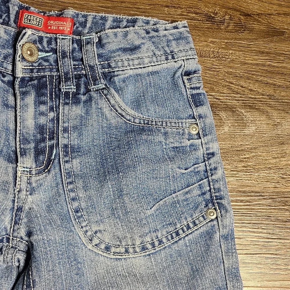 Girls Capris size 7 Regular Faded‎ Glory Denim Flower On Pocket